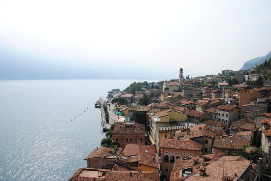 Veduta di Limone sul Garda 