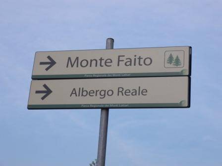 La cartellonistica del Parco Regionale dei Monti Lattari.