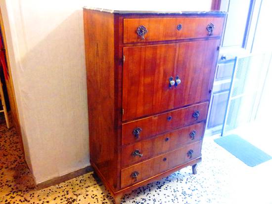 Secretaire antico in legno massello con marmo nero d'africa ... Marmo nero dafrica prezzo