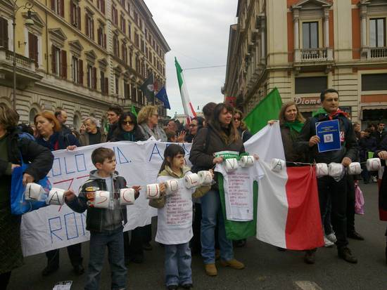 MANIFESTAZIONE 12 MARZO 2011