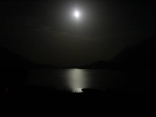 La luna sul Lago di Andrea