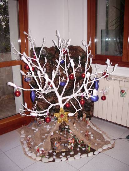 Albero Di Natale Con Ramo Secco foto albero di natale 2006 ramo s dall album lavoretti Albero Di Natale Con Ramo Secco foto albero di natale 2006 ramo s dall album lavoretti