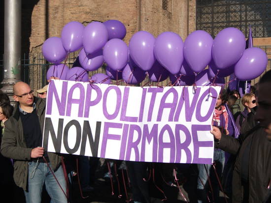 NO B DAY - Napolitano