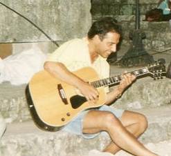 guitar player ....'nparocchia